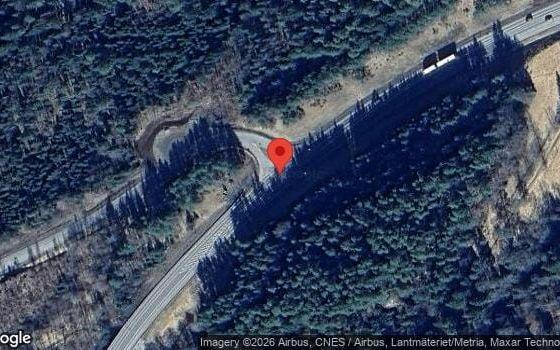 Stopp på väg 1634 på grund av trafikolycka med två personbilar