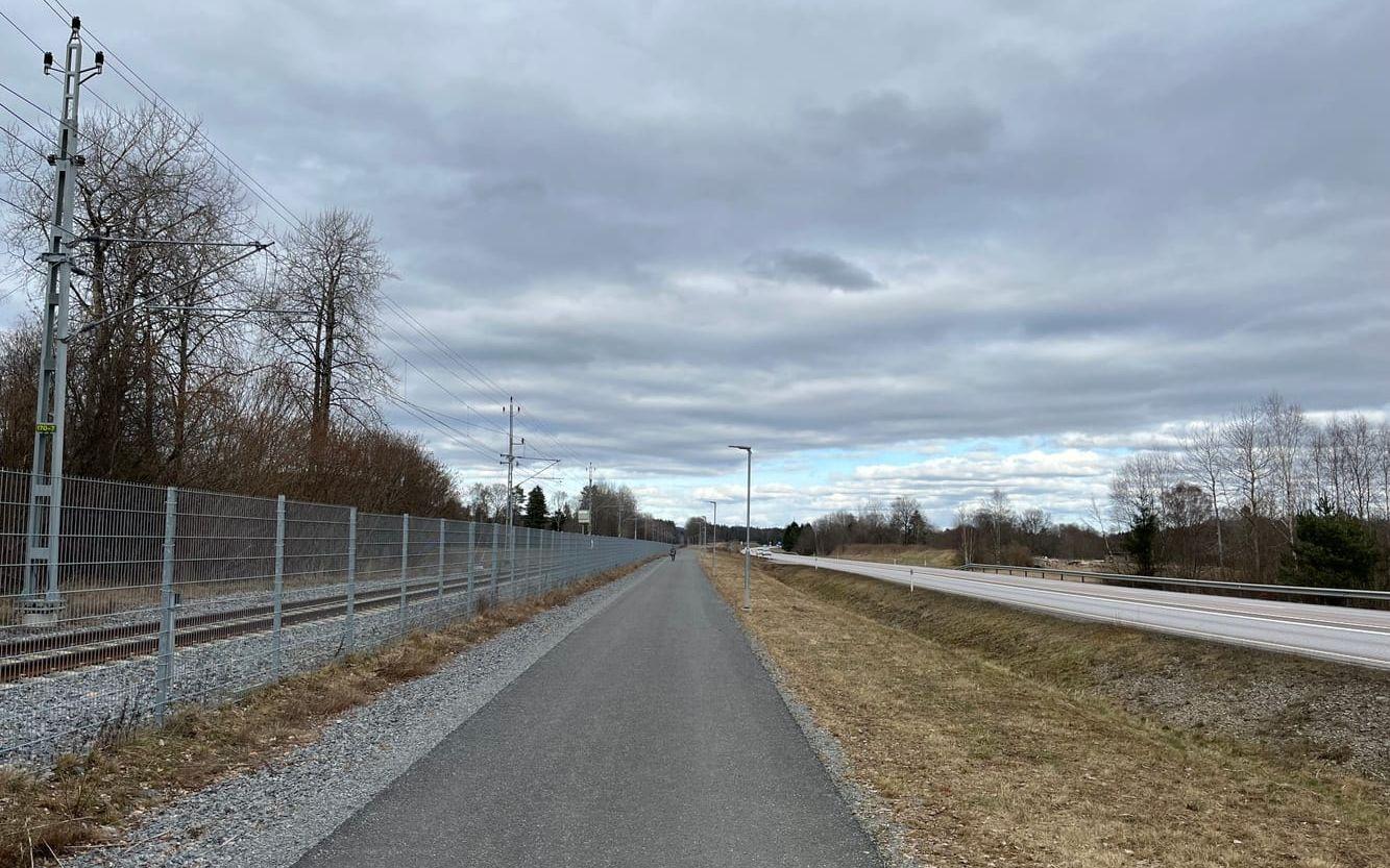 Den nya cykelbanan mellan Berghem och Skene går parallellt med 41:an.