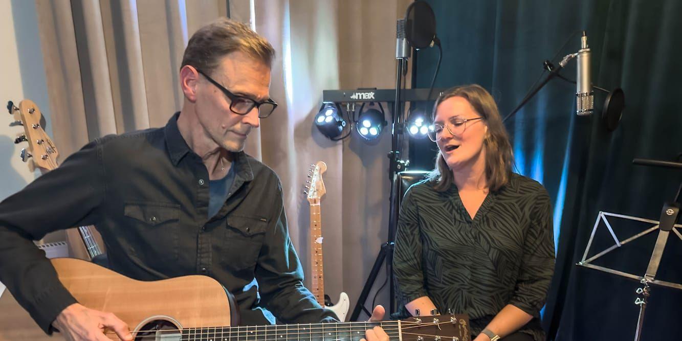 Anders Blom med frun och bandmedlemmen Marie Ronnemar Blom. Tillsammans utgör de A Dreamers Inn. 